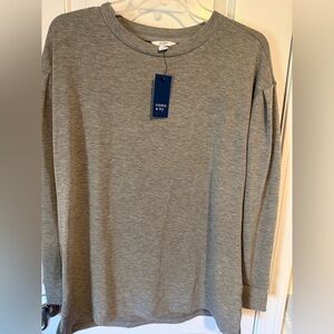 crown & ivy Gray Crewneck Long Sleeve Top